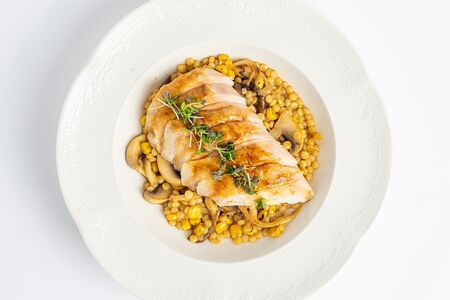 Куриная грудка с птитимом