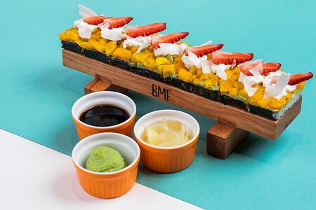 Осидзуси с манго на гуакамоле