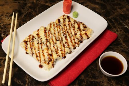 Запеченная пицца с морепродуктами