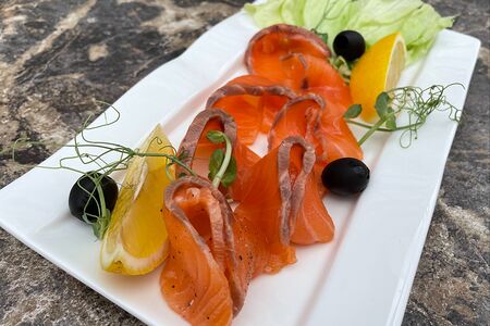 Лосось слабосоленый