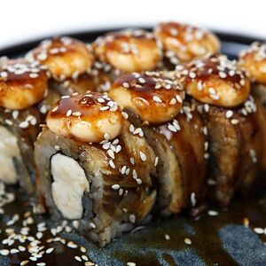 Ролл запеченная Филадельфия с угрем 4 шт