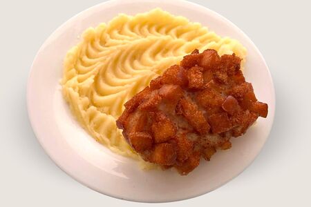 Котлета Пожарская с картофельным пюре