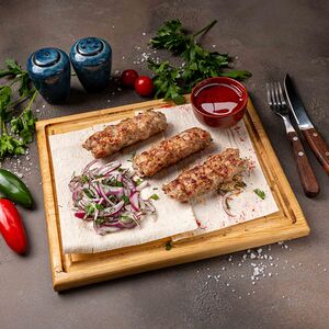 Люля-кебаб из свинины и говядины