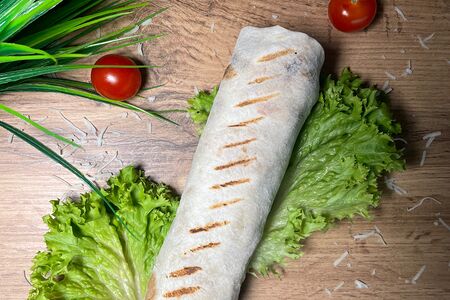 Цезарь-ролл с курицей