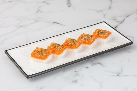 Осидзуси с лососем