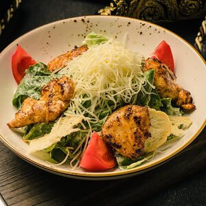 Цезарь с курицей