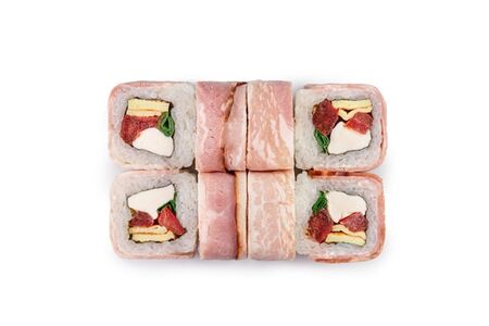 Ролл Бекон маки