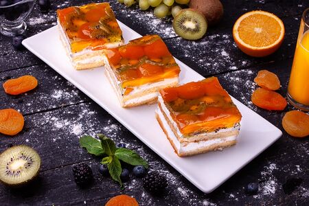 Пирожное Фруктинка