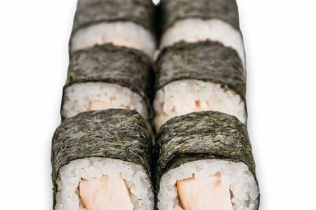 Маки с копченой курицей