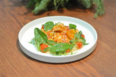 Курица с ананасом и булгуром