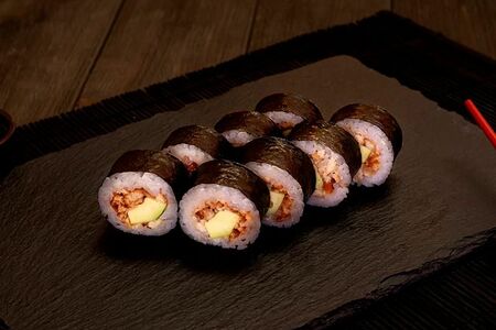 Ролл Премиум с угрём