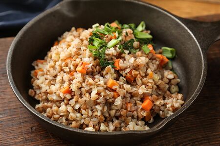 Греча с кореньями