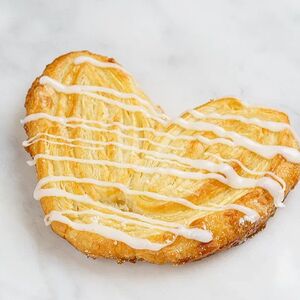 Пальмье с ванильной глазурью