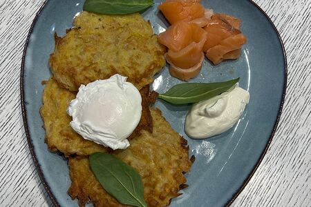 Картофельные драники с семгой