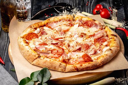 Пицца Мясная