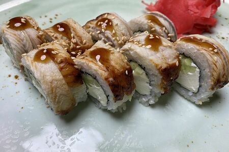 Ролл Филадельфия с угрём