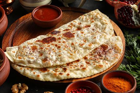 Кутабы с сыром