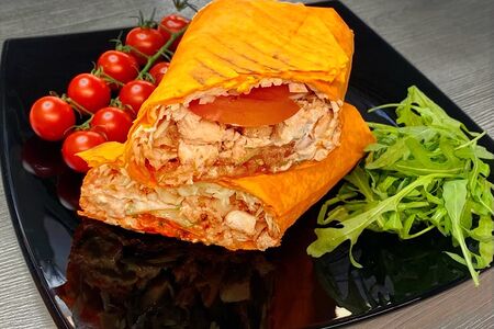 Шаурма в сырном лаваше