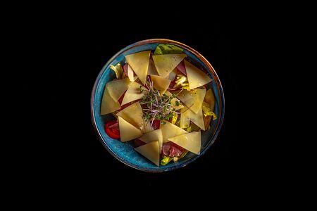 Салат с бастурмой