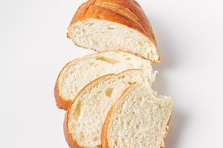 Батон молочный с изюмом