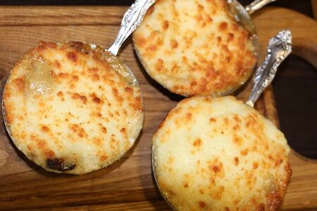 Жюльен с курицей и грибами