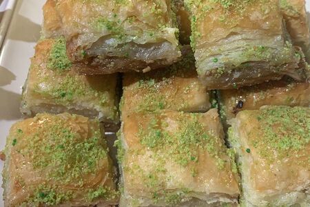 Пахлава с фисташками