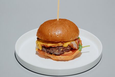 С чипотлом и беконом