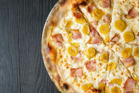 Пицца Тропикана