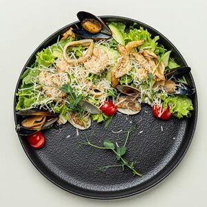 С морепродуктами