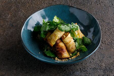 Рулетики из баклажанов с сыром и орехами