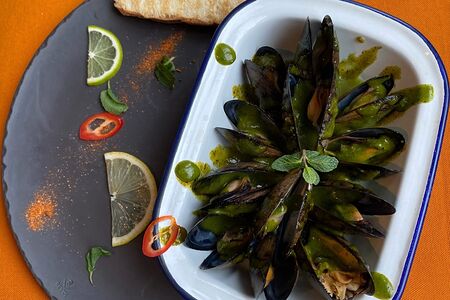 Голубые мидии в соусе