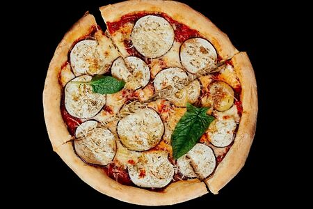 Пицца Баклажаны пармиджано