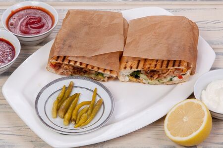 Батон донер Ассорти (курица, говядина)