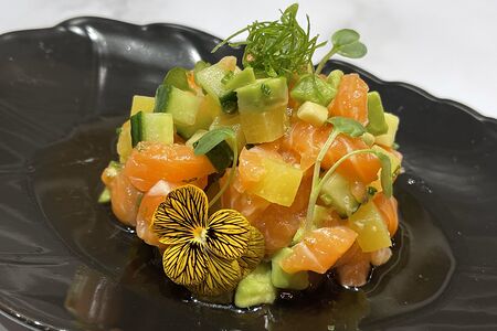 Тар-тар лосось