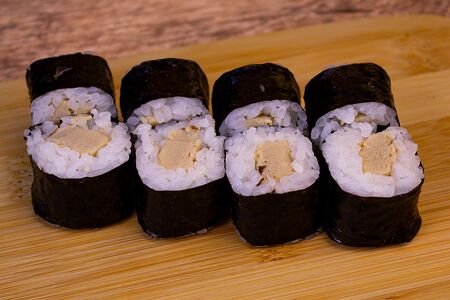 Тамаго маки