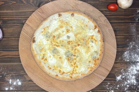 Пицца Четыре сыра большая