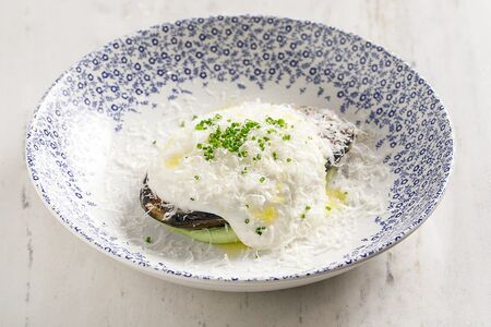 Жареный баклажан с муссом из пармезана