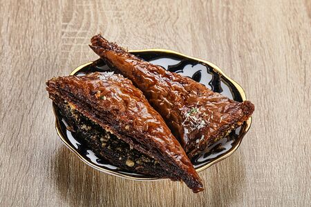 Турецкая пахлава с шоколадом