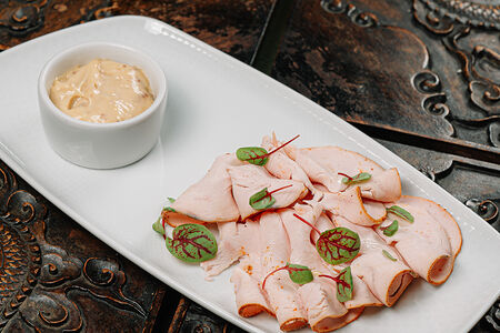 Индейка горячего копчения