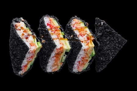 Треугольник криспи лосось