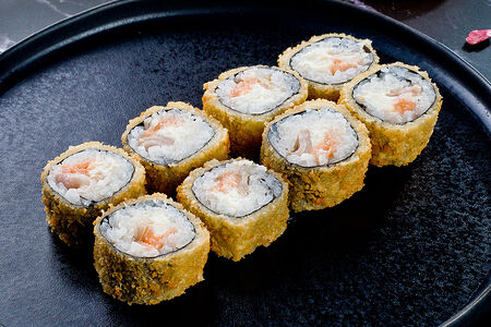 Ролл с беконом