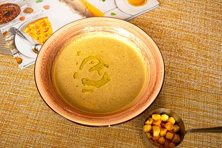 Суп-пюре из шампиньонов