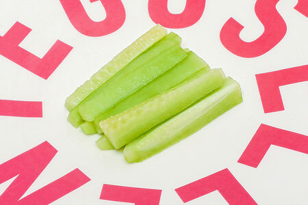 Свежий огурец