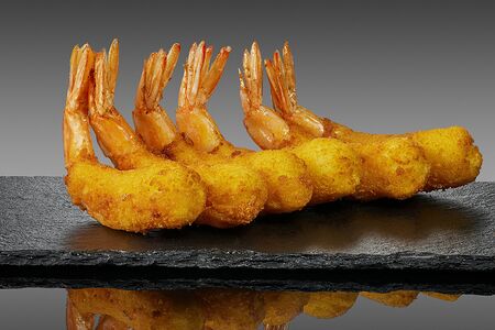 Креветки жареные в кляре