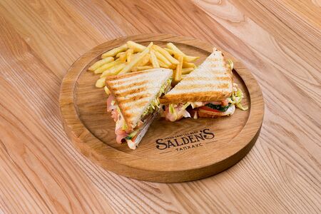 Сэндвич с лососем