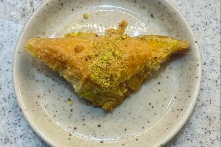 Пахлава с фисташками Söbyet