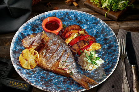 Дорадо на гриле