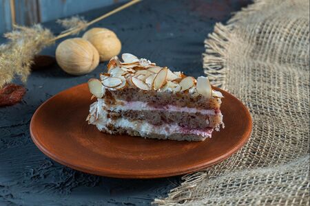 Миндальный торт