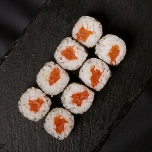 Хосомаки с лососем