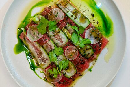 Сашими из желтоперого тунца